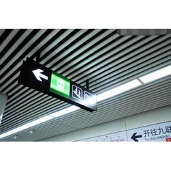 成祥廣告 專業(yè)打造南昌公路標(biāo)識(shí)牌、九江標(biāo)識(shí)牌及舞臺(tái)設(shè)計(jì)綜合解決方案